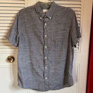 4 for $20 American Eagle Black and White Short Sleeve Button Up Shirt Sz L